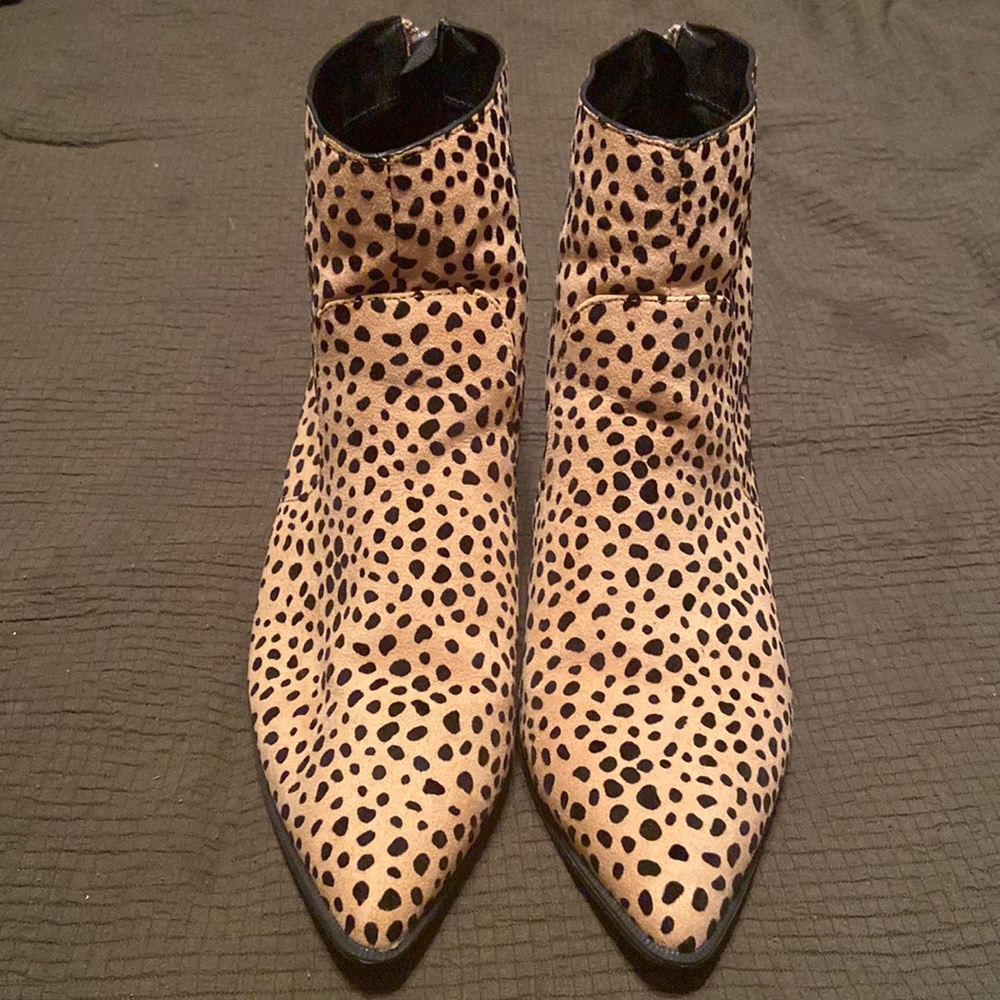 Buckle printed ankle boots size 8.5